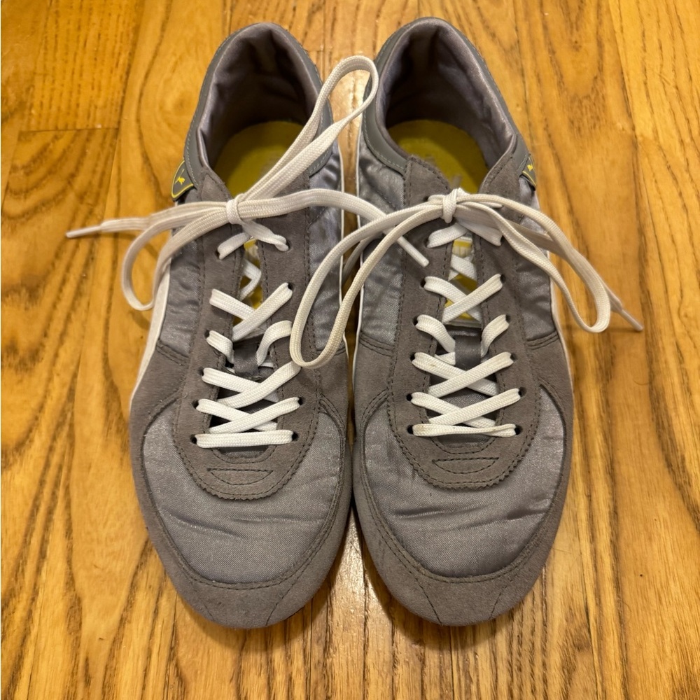 Puma Gray Sneakers, Classic Low-Top Design, Y2K, Sz 8.5